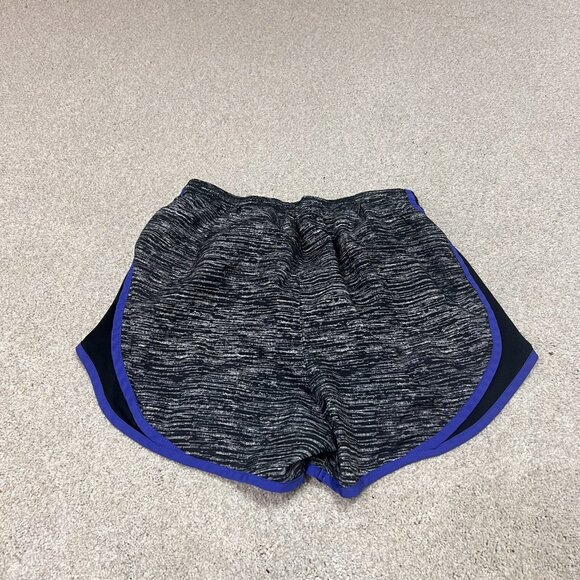 Nike Dri-Fit Shorts Women’s Gray Purple Black Elastic Waist Size Small - Picture 9 of 10